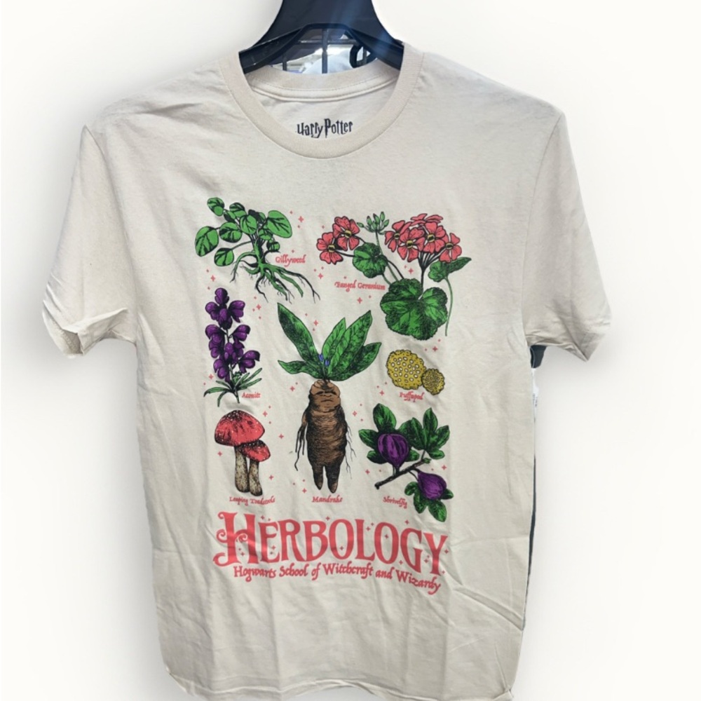 Warner Bros. Herbology Graphic Tee - Cream
